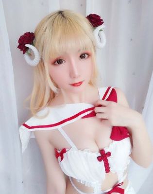 巨蛇闯女校完整版免费观看