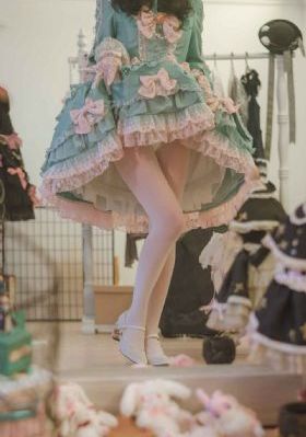 丰满的后妈