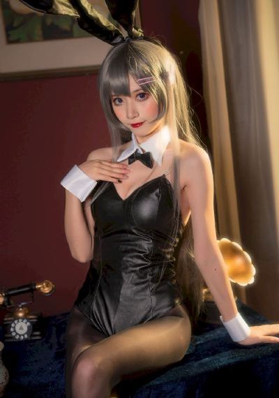 男生和女生打扑克免费