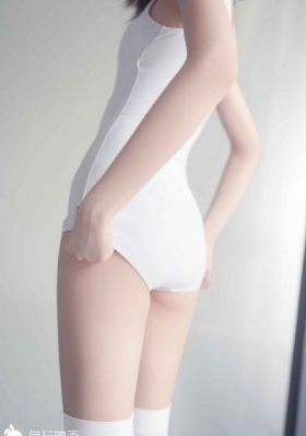 凯莎雪乳轻颤娇羞流白浆