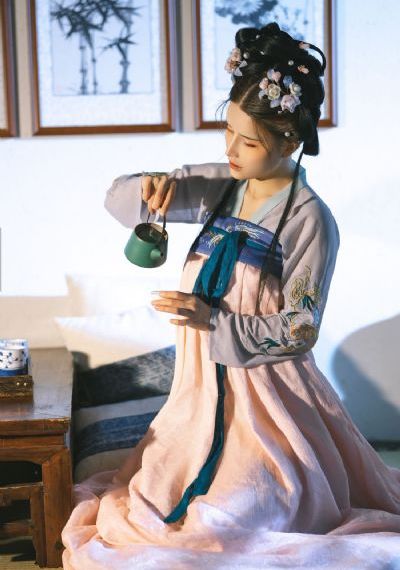 倚天屠龙记吴启华