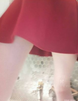 cao死你小sao货湿透了