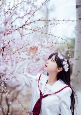 漾出over flower